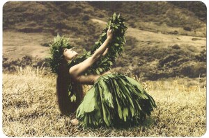 Hawaiian-Woman-Thanks_Traditional-Costume-sepia-tone-1024x681